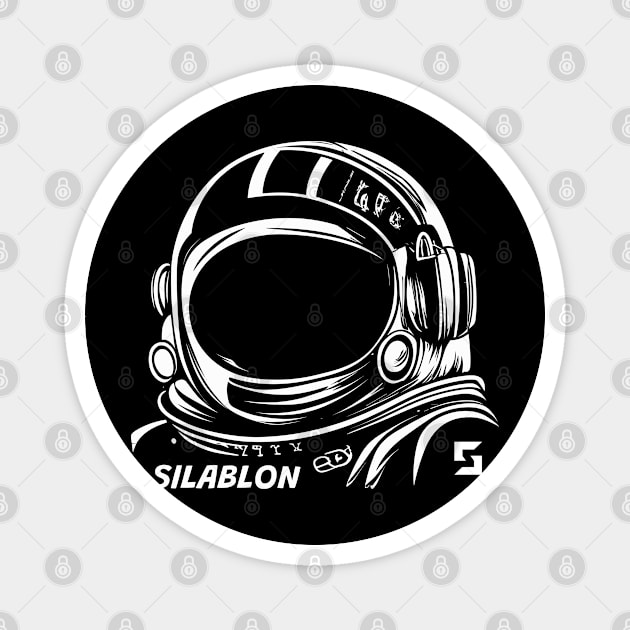 Astronout Helmet Magnet by nefuku